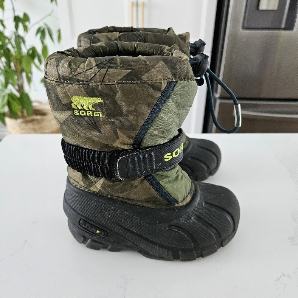SOREL | 9T | Winter Boots